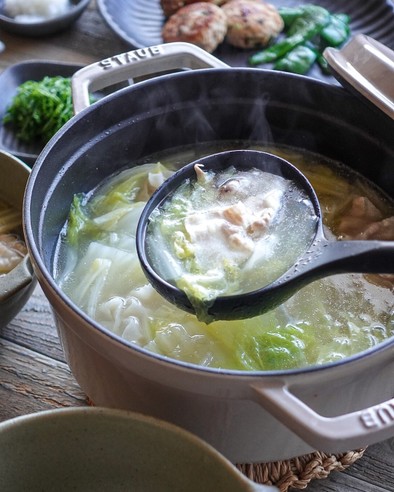 トロトロ白菜と豚しゃぶのジンジャースープの写真