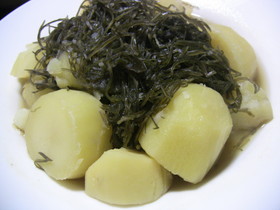 ☆じゃがいもと刻み昆布のうま煮☆