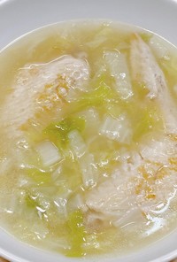 白菜と手羽先のとろみスープ