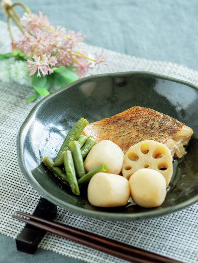 白身魚の煮付け【入院食⑥昼/主菜】の写真