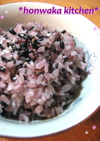鮮やかな色♡ ✿古代米deむらさきご飯✿