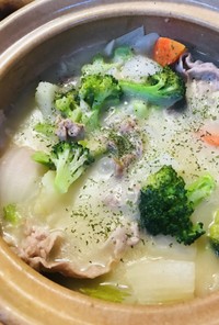 白菜と豚肉のクリームシチュー鍋