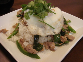 お手軽タイ料理☆ガッパオ♪