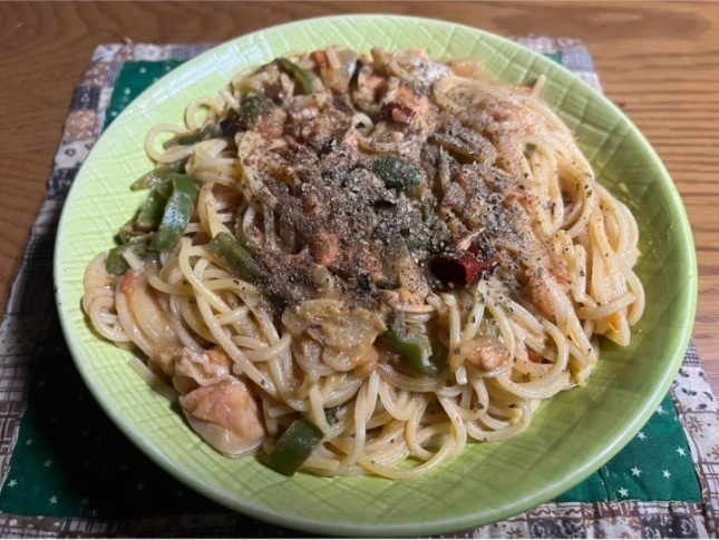 スパゲティ・サーモン・トマト・クリームの画像