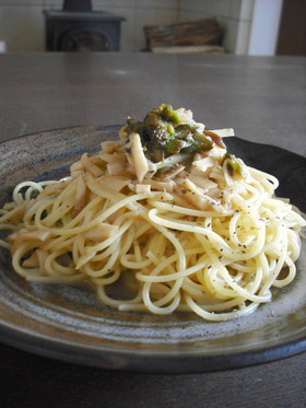 ふきのとう香る甘辛パスタ