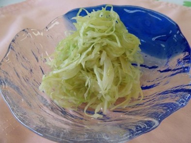 キャベツのカレー風味サラダ【健康推進課】の写真