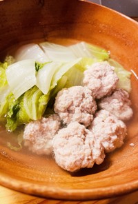 白菜と肉団子のシンプルイズザベストスープ
