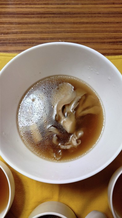 ヨウサマの減塩舞茸のスープの写真