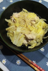 白菜と豚バラのコンソメ煮