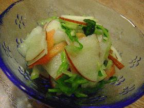はなびし草の野菜いっぱい即席漬け~リンゴ入り~