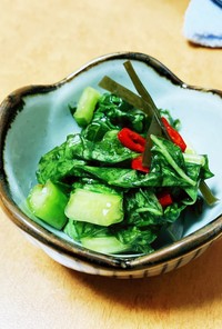 野沢菜で2種類の漬物を簡単に作る。