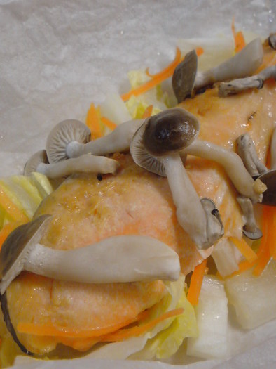 レンジで４分＊野菜と鮭のふっくら蒸しの写真