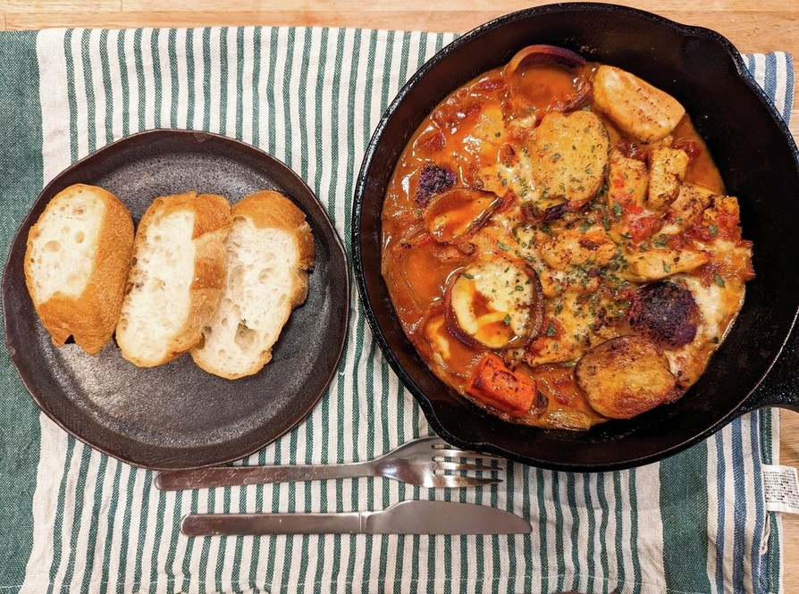 スキレットブルスケッタチキンディナーのレシピ