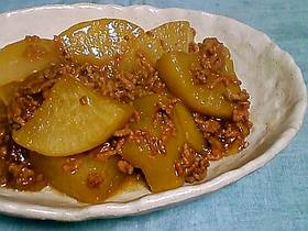 手軽にフライパンで大根と鶏ひき肉の炒め煮