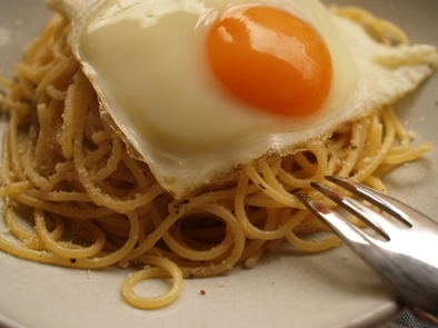 クセになる♡バターチーズのパスタの写真