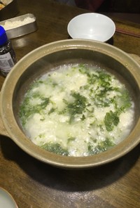 土鍋でつくる七草粥(餅入り)