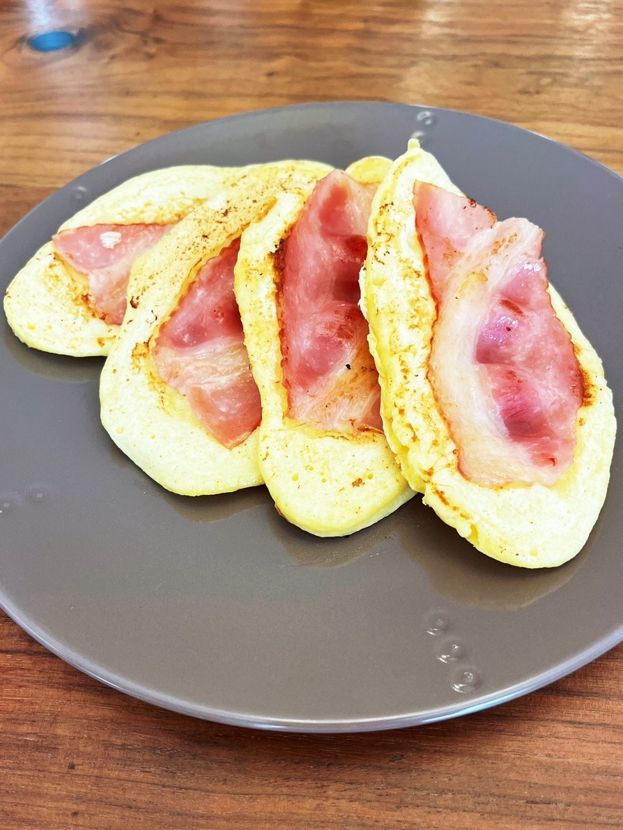 朝食に♡ベーコンストリップパンケーキの画像