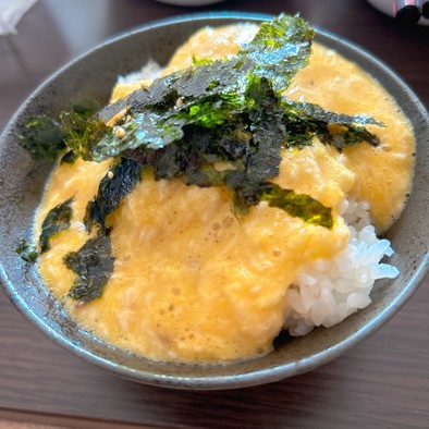 韓国海苔とろろご飯の写真
