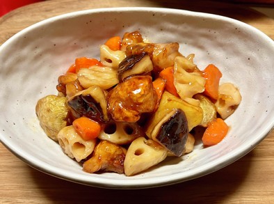 お節の煮物の材料で✨根菜の甘酢あんの写真