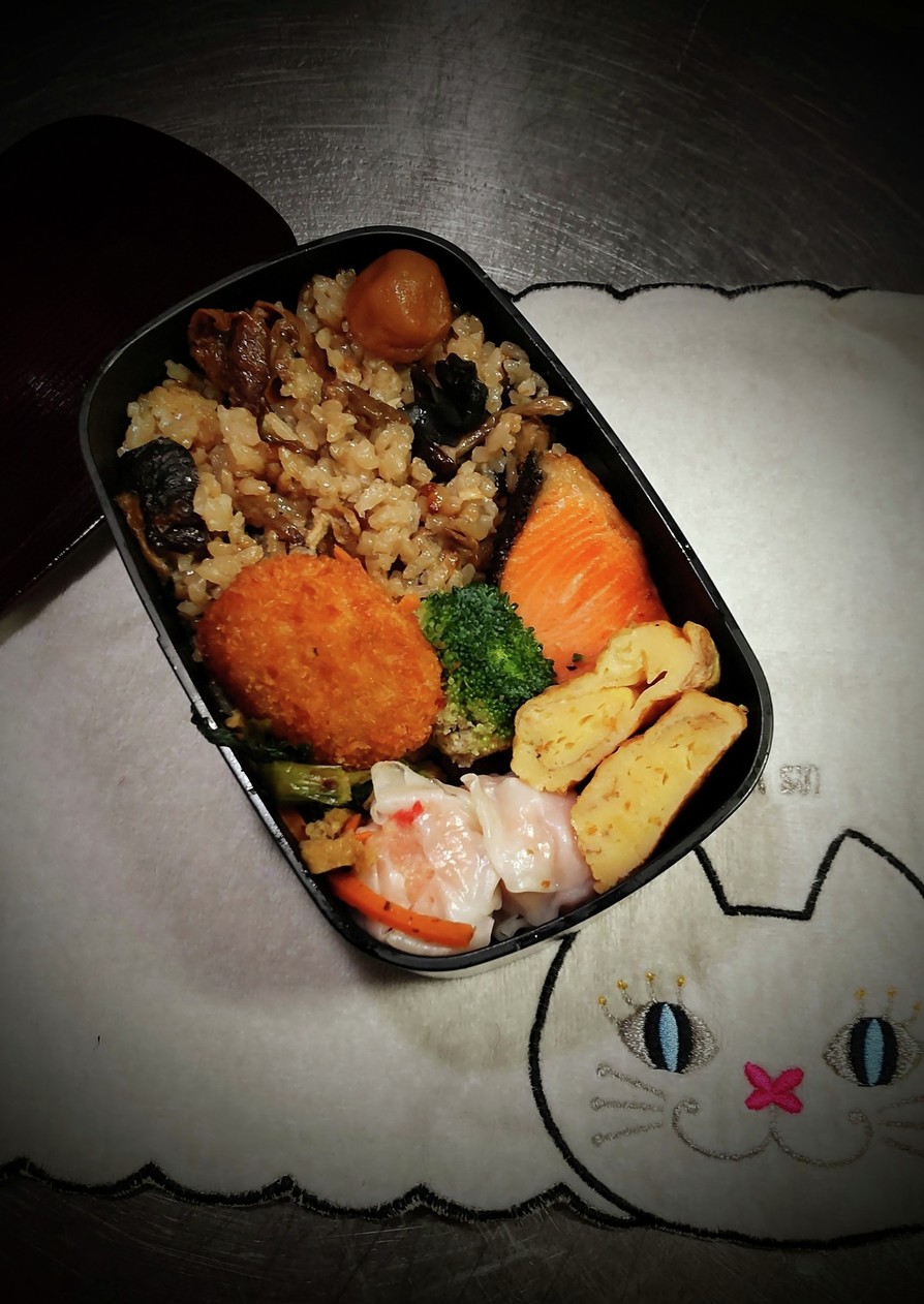 炊き込みポルチーニのおじさん弁当！の画像