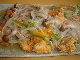 ボリュームたっぷり♫鶏肉のあんかけ