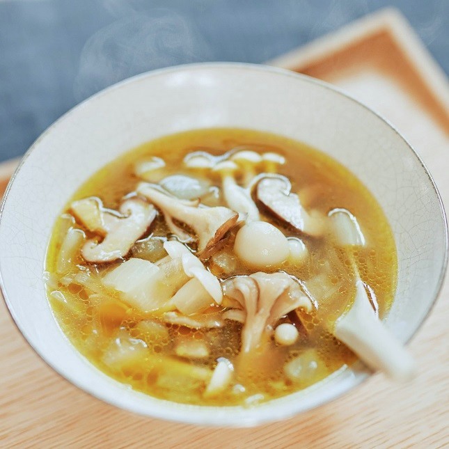 きのこのゆで汁スープの画像