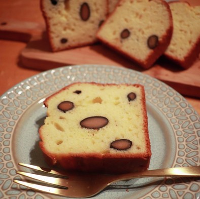 HMで簡単☆黒豆チーズパウンドケーキの写真