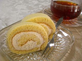 米粉でふわふわメープルロールケーキの画像