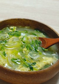 豆苗とネギの中華風かきたまスープ