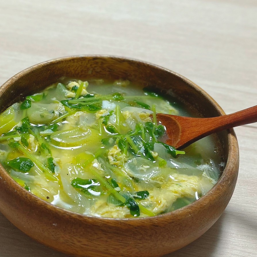 豆苗とネギの中華風かきたまスープの画像