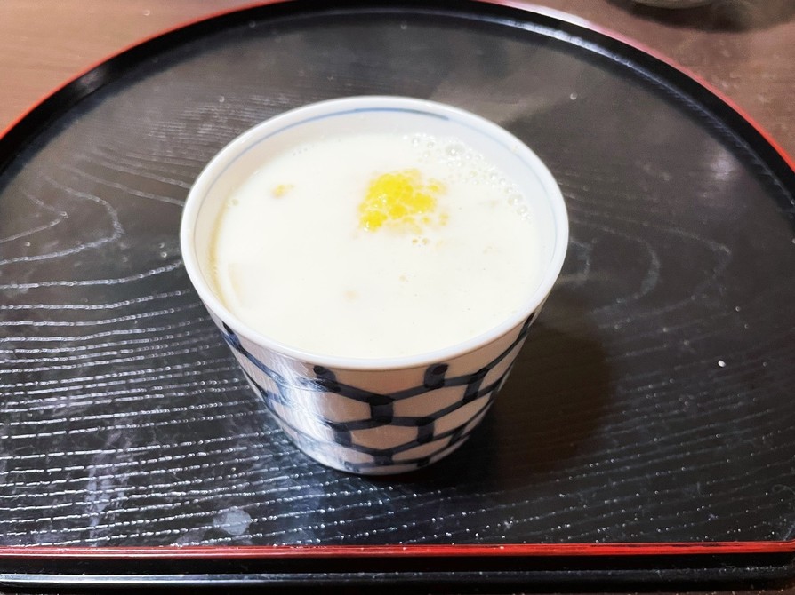 優しい味♪カリフラワーと豆乳の白いスープの画像