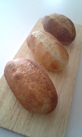 ライ麦✿全粒粉✿クッぺ