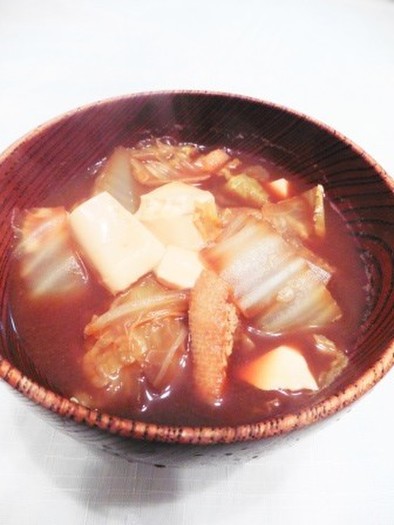 白菜と豆腐のお味噌汁の写真