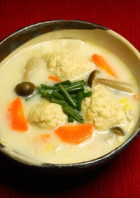 寒い日に！ワン鍋・中華鶏つくね牛乳スープ