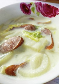 ほっこり美味しい白菜の牛乳スープ