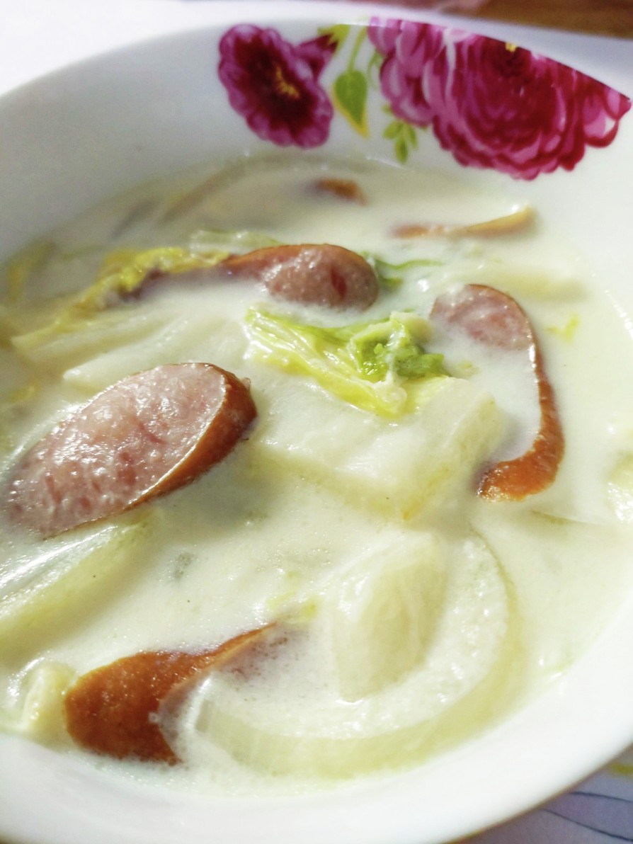 ほっこり美味しい白菜の牛乳スープの画像