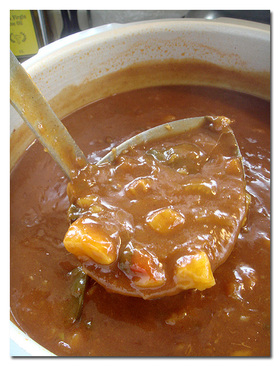 ♪ 旨み溶け込む ♪ ベースの野菜カレー