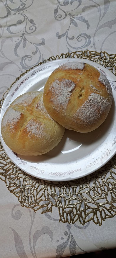 ★丸パン(ﾎｰﾑﾍﾞｰｶﾘｰIH炊飯器)の写真