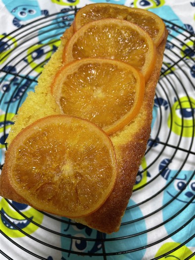 ネーブルオレンジのパウンドケーキの写真