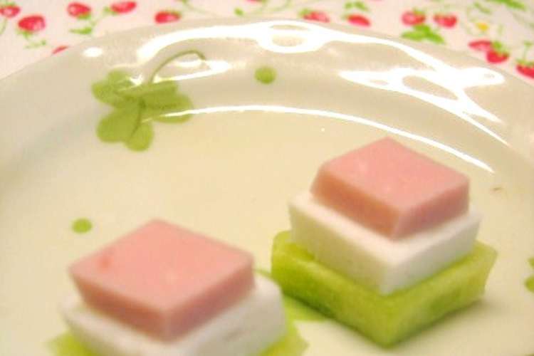 ひな祭りのお弁当に なんちゃってひし餅 レシピ 作り方 By 39rainbow クックパッド 簡単おいしいみんなのレシピが349万品