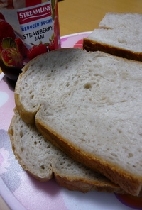 ミルメークとジャムのいちご食パン