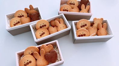 卵なしで作るアンパンマンクッキー♡の写真