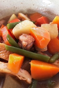 焼き鳥缶と根菜の煮物