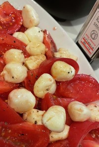 モッツァレラチーズ&トマト和風カプレーゼ