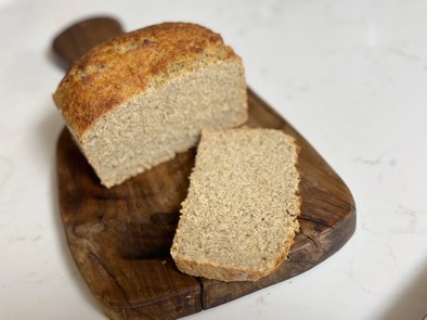オートミール食パンの写真