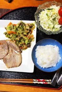 豚テキと野菜炒め