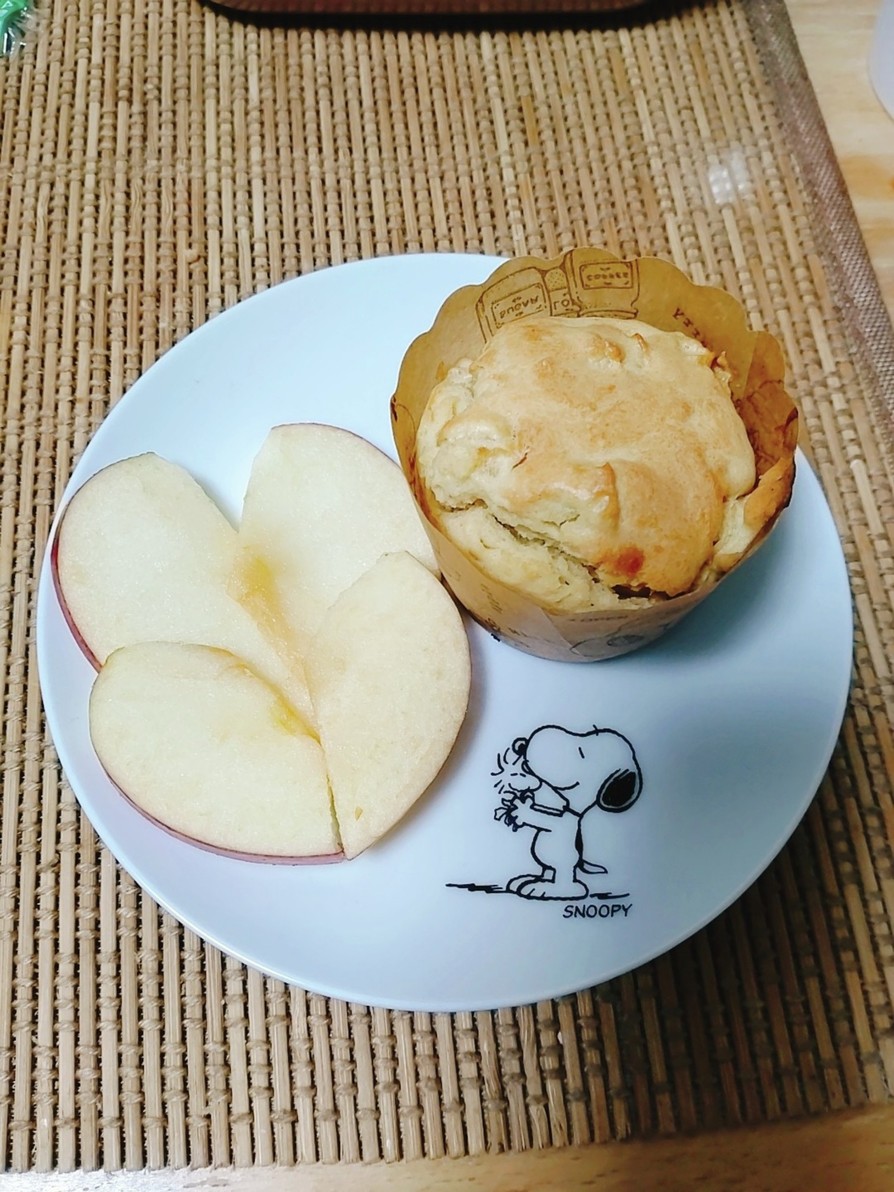 りんごのカップケーキの画像