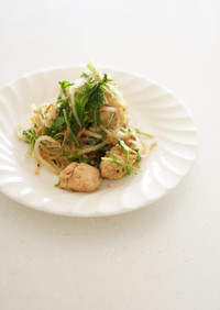 鶏胸肉と水菜のピリ辛炒め（浜納豆入り）