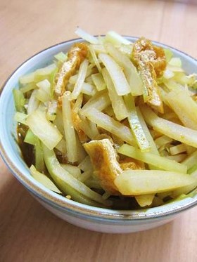 大根の皮と油揚げのコチュジャン煮