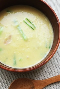 小松菜とニンニクのコーンクリームスープ！